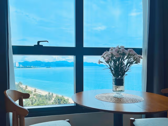 Deluxe Studio, 1 Bedroom, Partial Ocean View