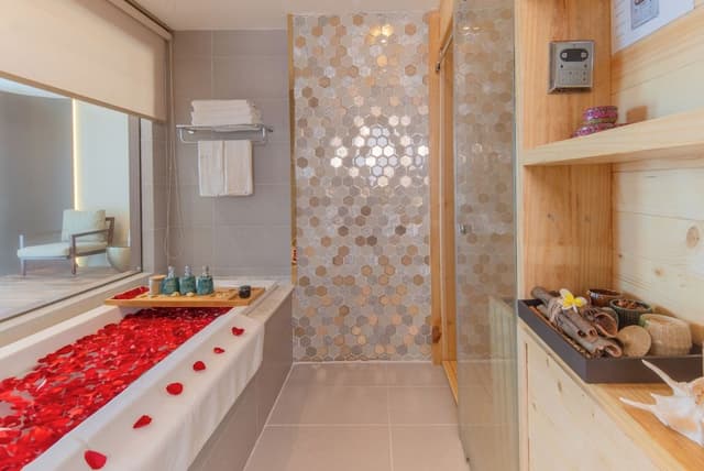 Executive Suite Ocean View Room