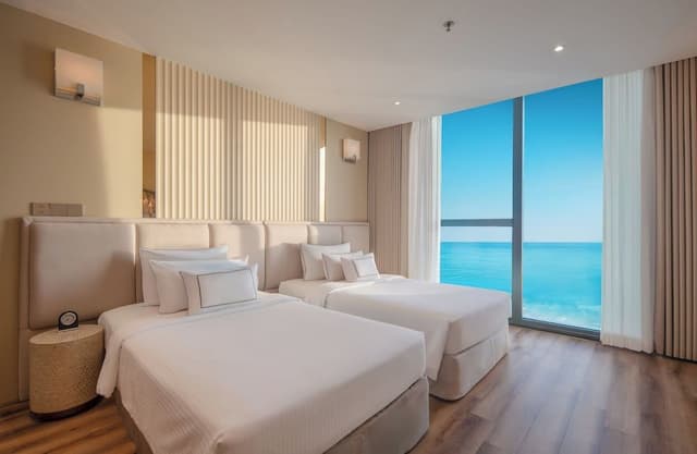 Executive Suite Ocean View Room