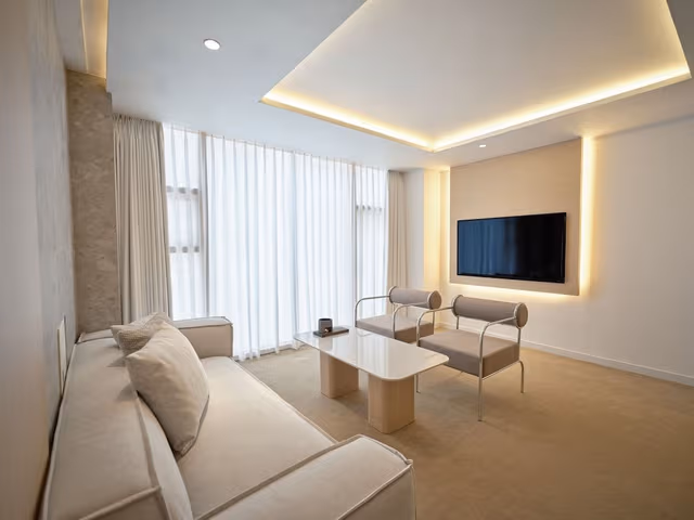 Main Grand Suite - Private Floor