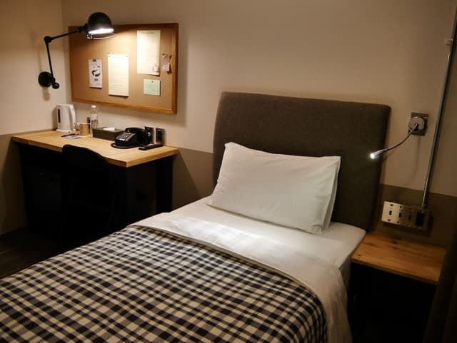 Comfort Single Room, No Windows