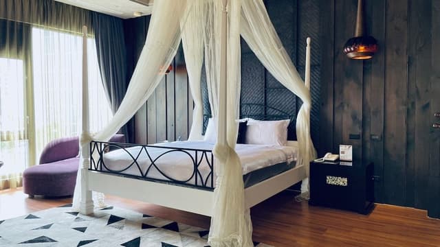 Premier Suite (Check in after 18:00)