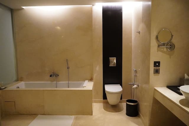 Junior Suite, 1 King Bed, Smoking
