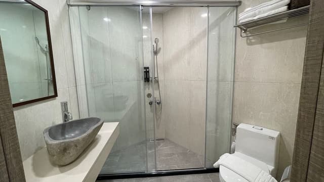 Double Room, Mountain View