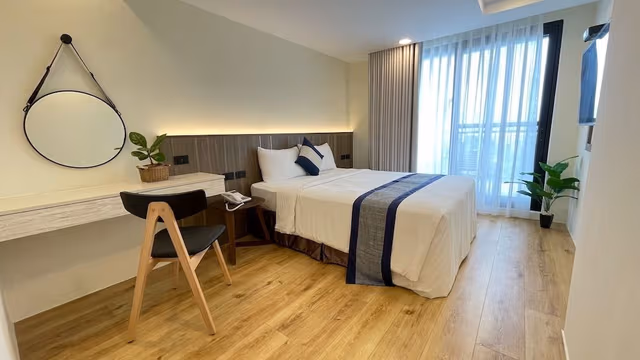 Double Room, Balcony