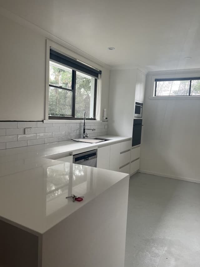 House, 4 Bedrooms, Bay View (Harbour views)