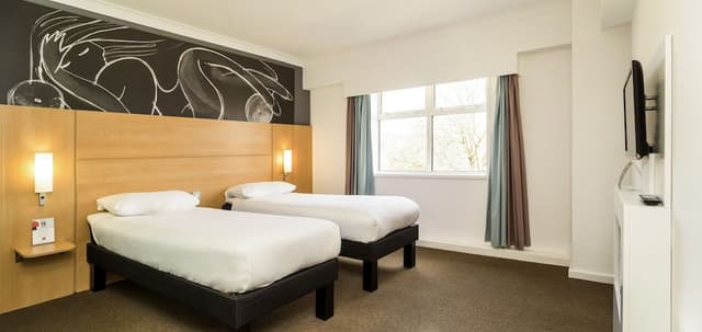 Twin Room, 2 Twin Beds