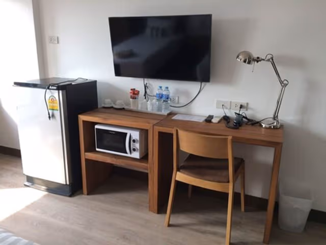 Superior Room, 2 Twin Beds, Refrigerator & Microwave, Garden View