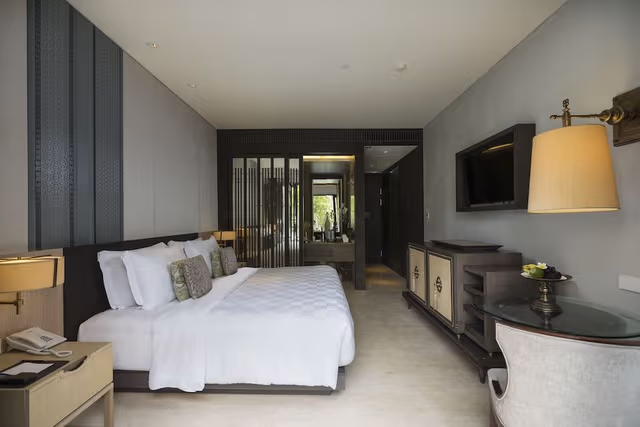 Premier Room