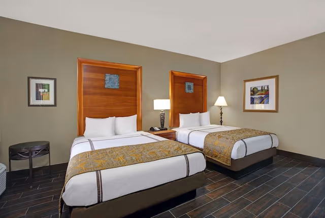 Standard Room, 2 Queen Beds, Non Smoking, Kitchen