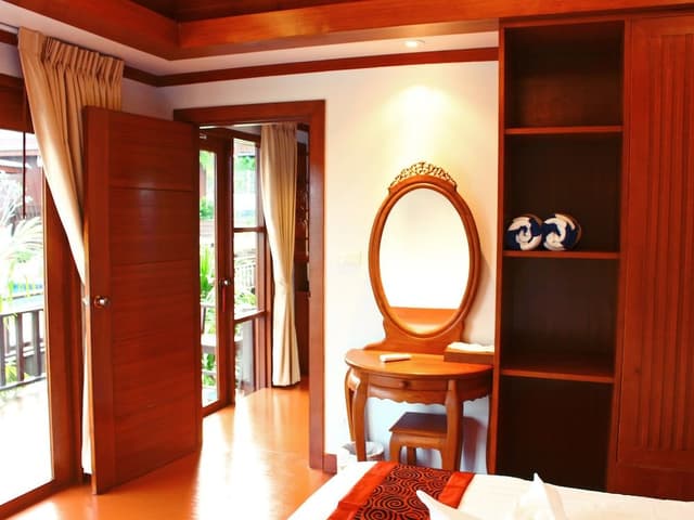 Deluxe Villa, 1 Bedroom, Pool Access, Pool View