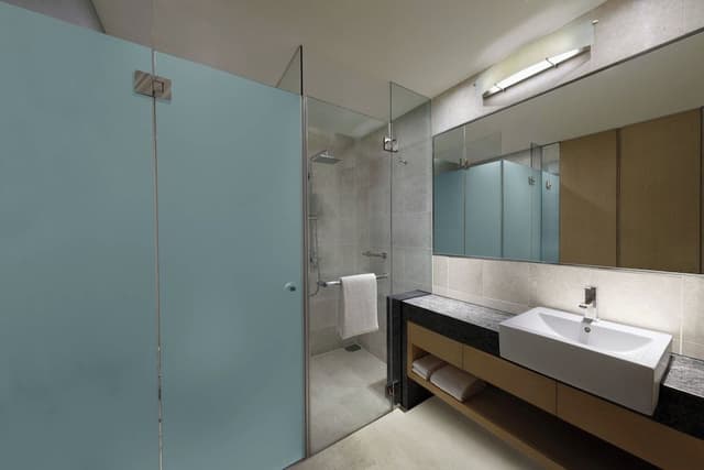 Executive Room, 1 King Bed, Executive Level