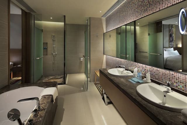 Junior Suite, 1 King Bed
