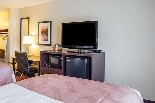 Standard Room, 2 Double Beds, Non Smoking