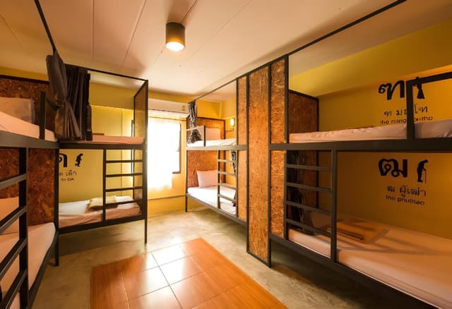 Private Room for 8 People with 4 Bunk Beds