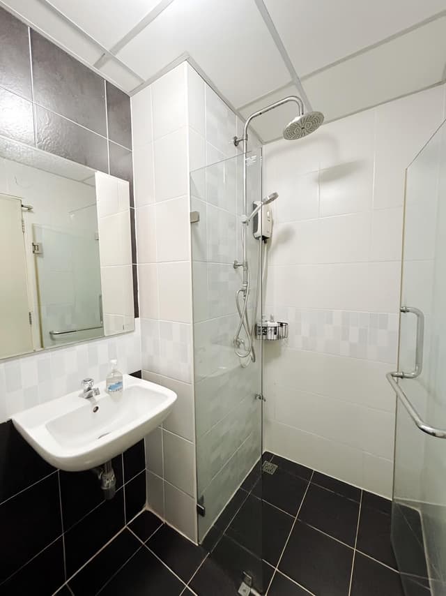 Standard Double Room with Shower
