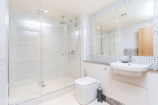 Luxury Apartment, 4 Bedrooms, Accessible