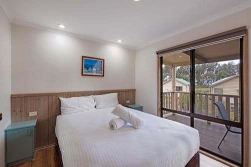 Deluxe 2 Bedroom Cabin