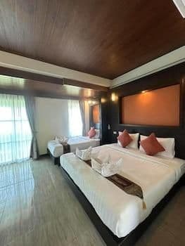 Deluxe Double Room with partial sea view 2rd floor