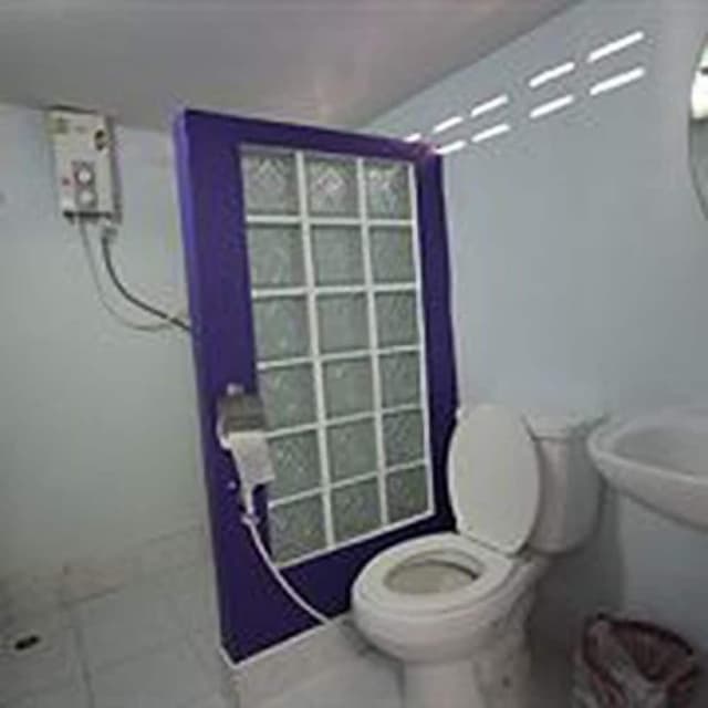 Bungalow Double Air Con