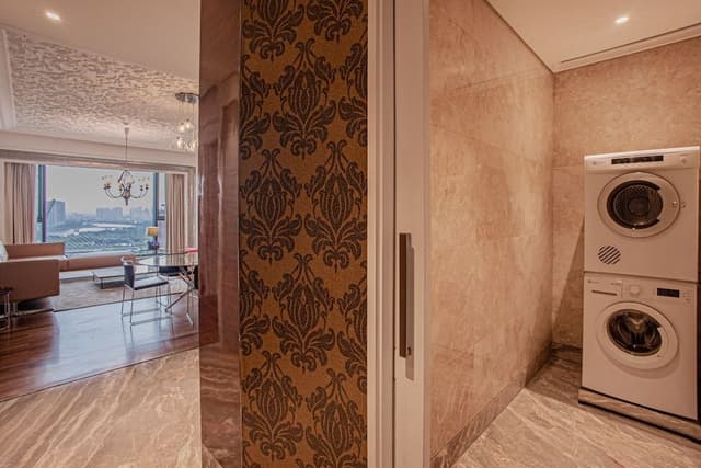1-Bedroom Premier (Modern or Classic)