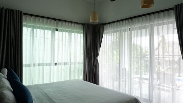 Deluxe Studio Suite