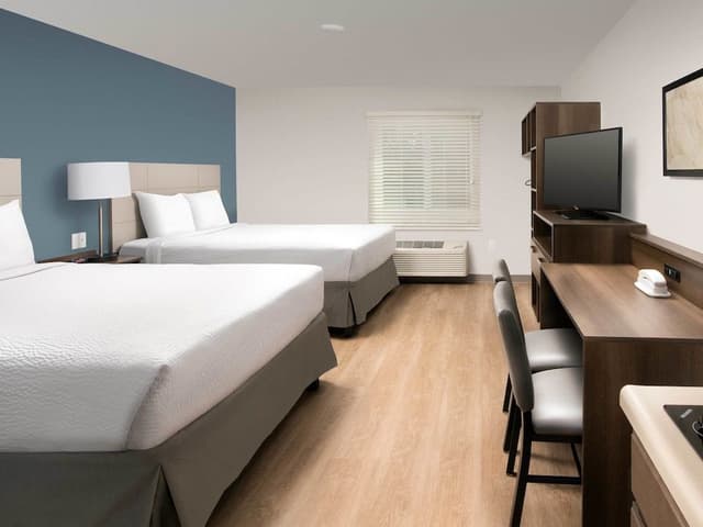 Standard Room, 2 Queen Beds, Non Smoking