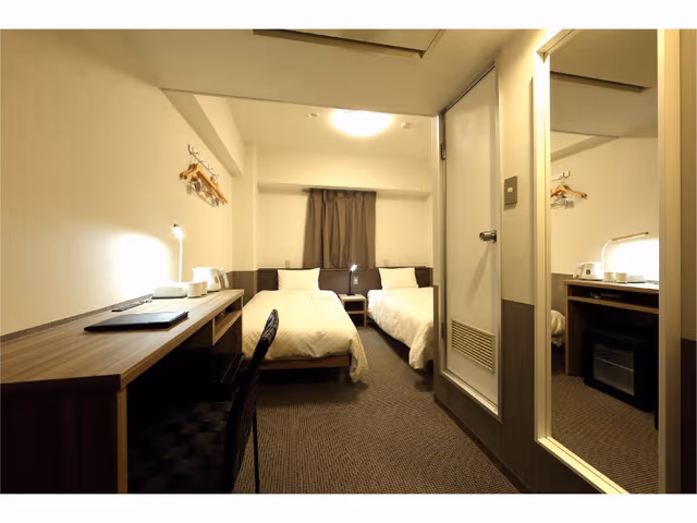 Twin Room - Non-Smoking