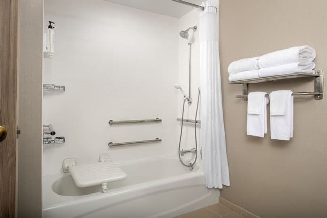 Suite, Multiple Beds