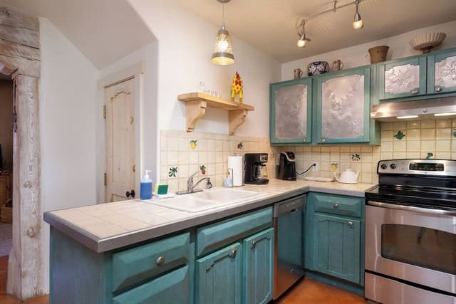 Condo (3 Bedrooms)