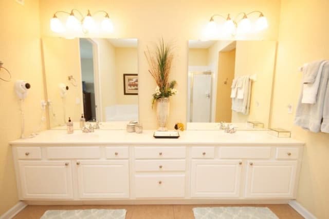 Condo, 3 Bedrooms