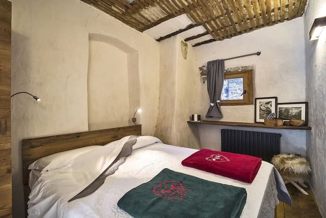 Classic Double Room, 1 Double Bed, Mountain View