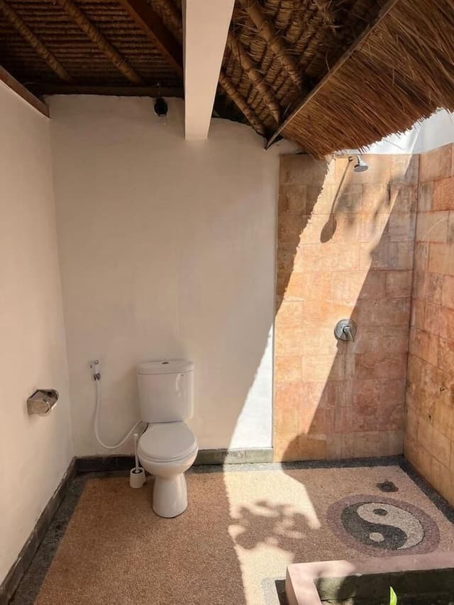 Superior Room, Pool View