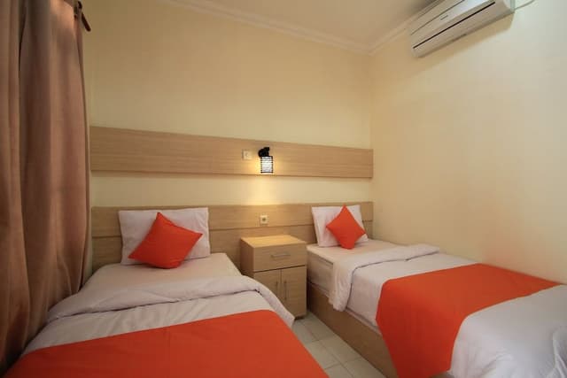 Twin Room, 2 Twin Beds