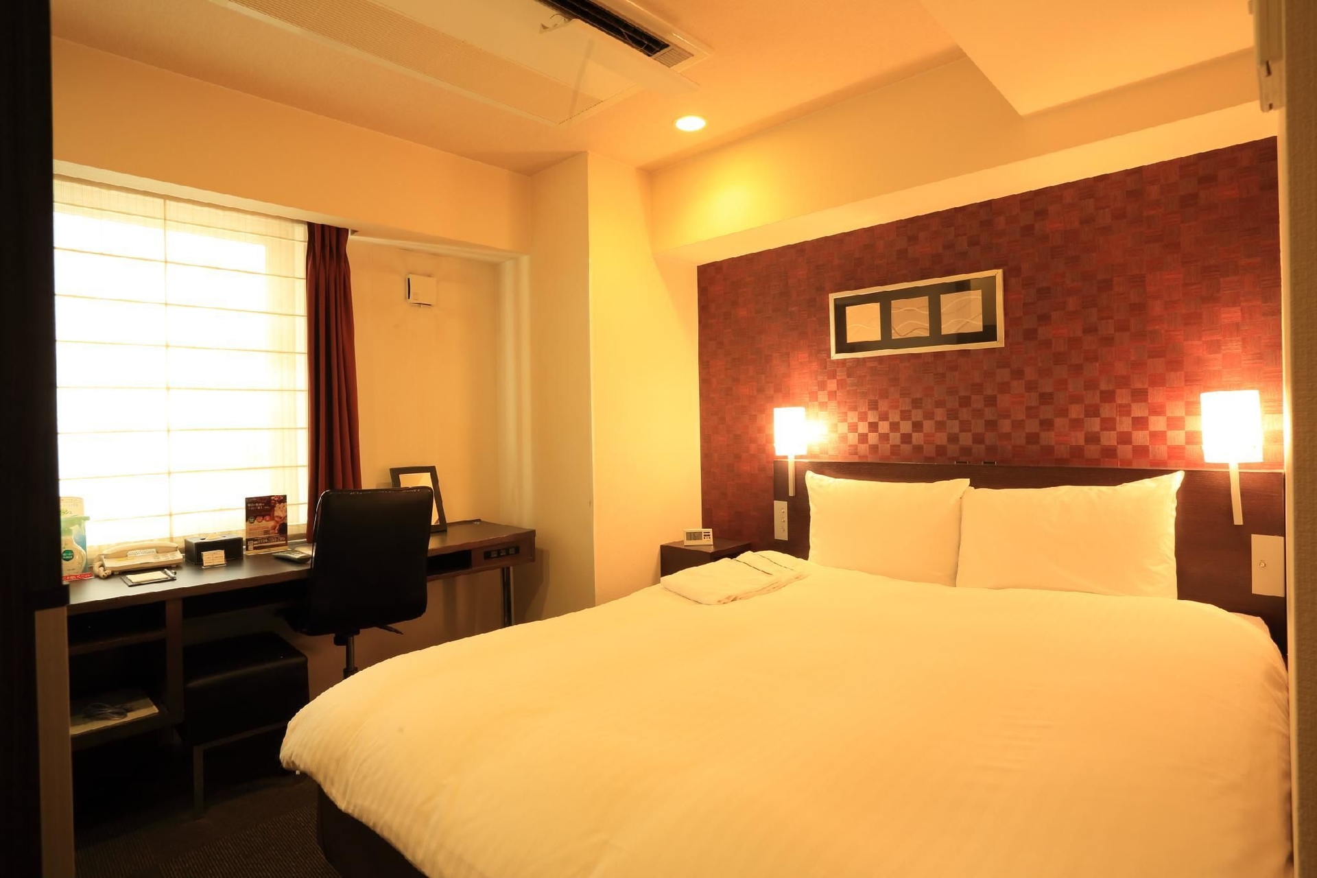 โรงแรมสไมล์ นาโกย่า-ซะกะเอะ (Smile Hotel Nagoya-Sakae)0