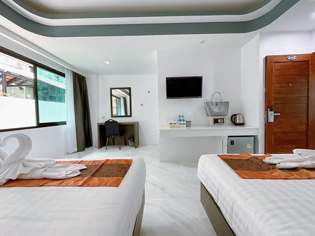 Superior Family Room