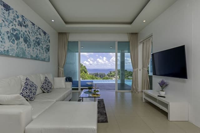 Grand Seaview Pool Suite Top Floor