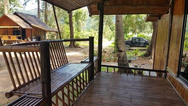 Deluxe Bungalow, 1 King Bed