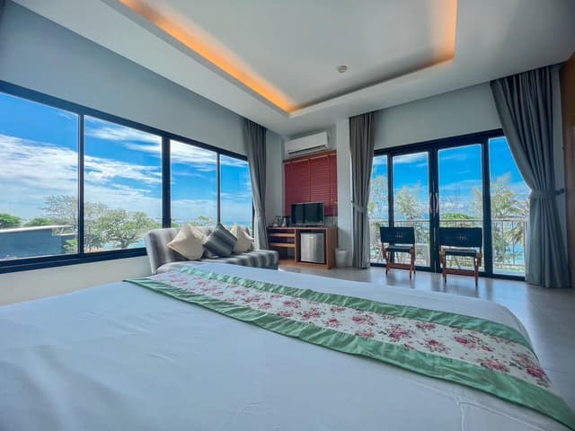 Deluxe Double with Sea View