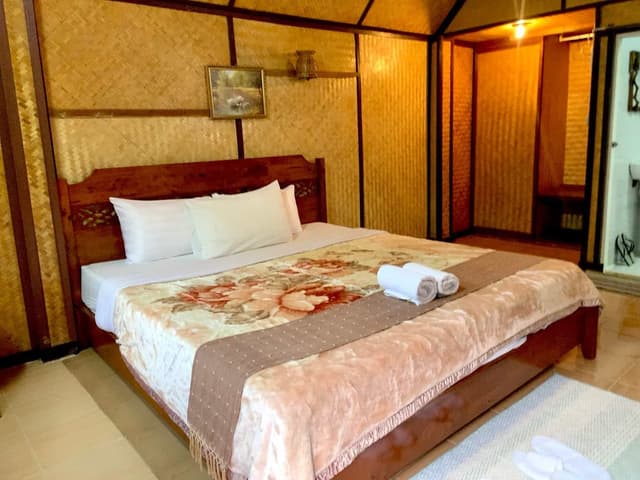 Garden Bungalow Double Bed