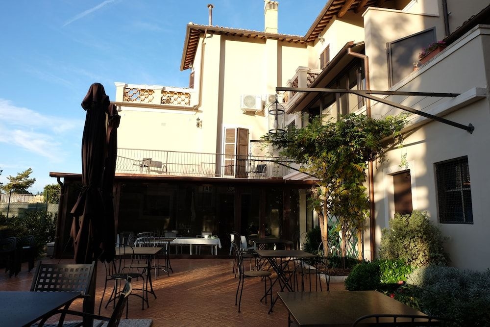 La Rocca Guest House4