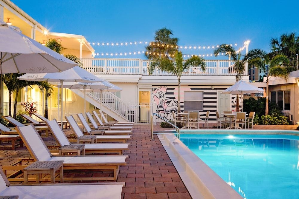 Cabana Clearwater Beach3