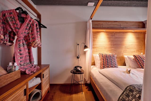 Suite, 2 Bedrooms
