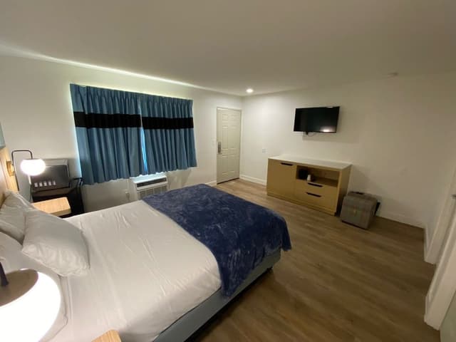 Junior Suite, Multiple Beds