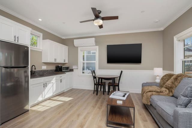 Bungalow #2 by Polo House and Bungalows