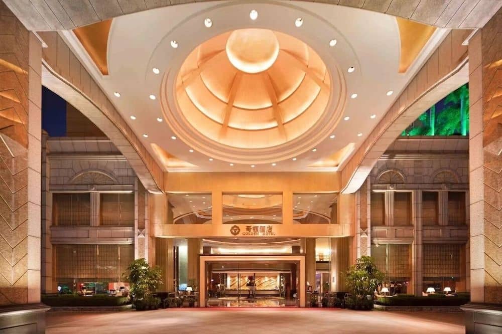 GOLDEN LUXURY GOLDEN LUXURY