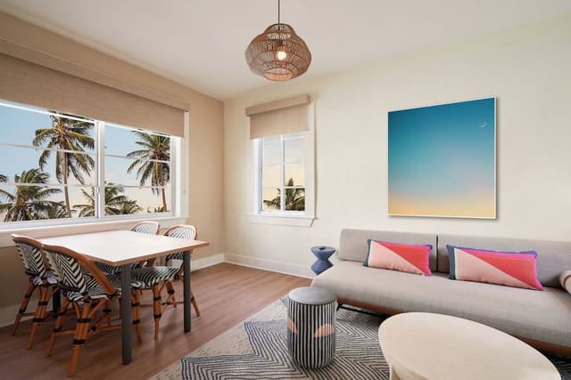 Presidential Suite, Kitchenette