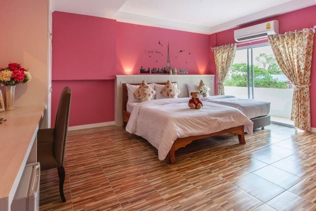 Deluxe Triple Room