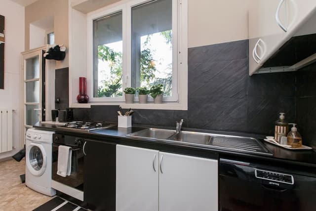 Deluxe Apartment, 1 Bedroom, Kitchen, Garden View