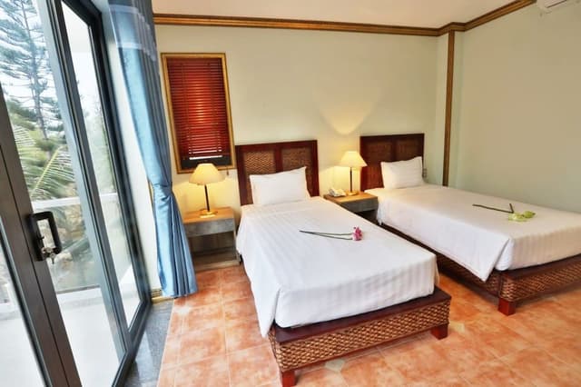 Senior Deluxe Room